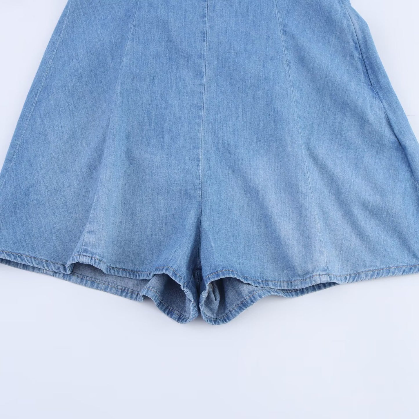 Women's new fashion sleeveless backless denim short jumpsuit