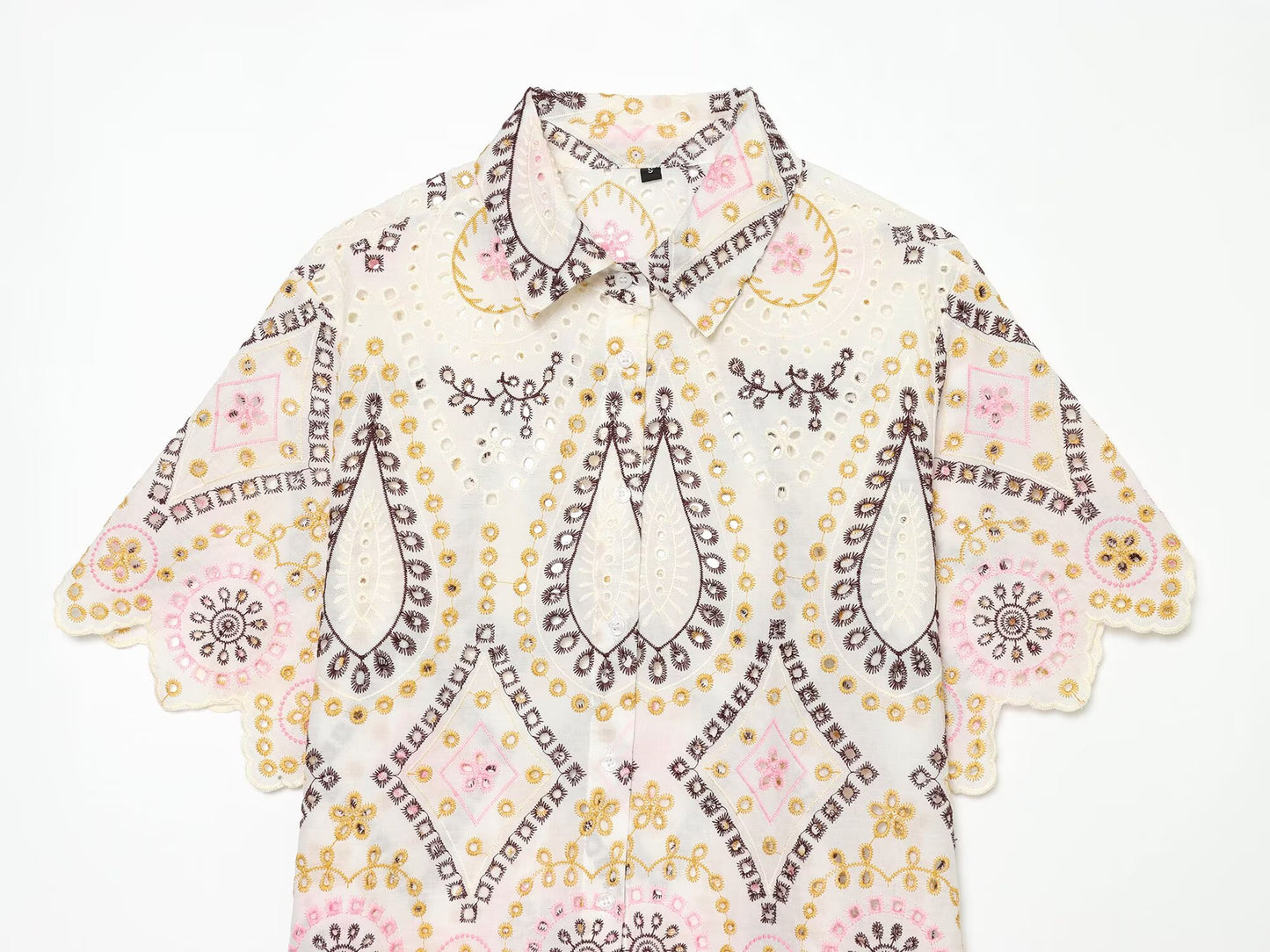 Women's hollow embroidered short sleeved shirt
