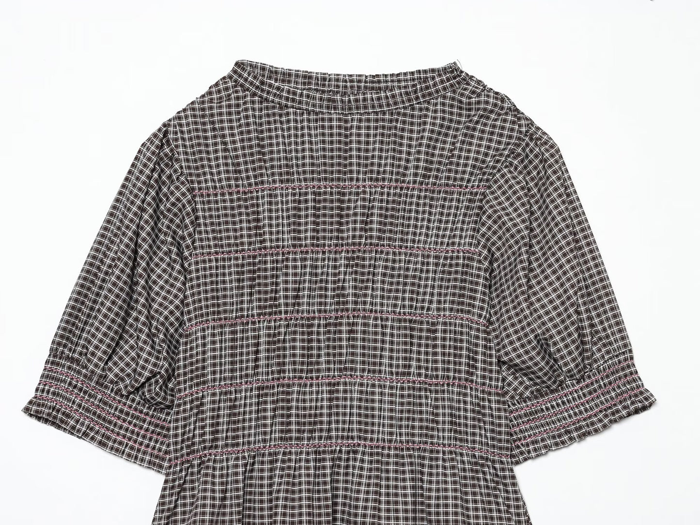Women's short pleated plaid shirt