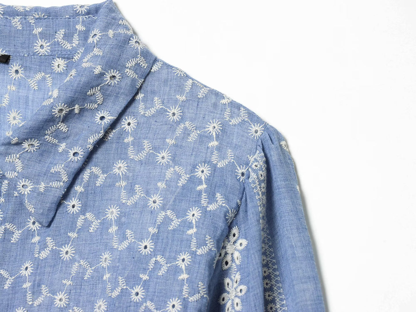 Women's short hollowed out embroidered shirt