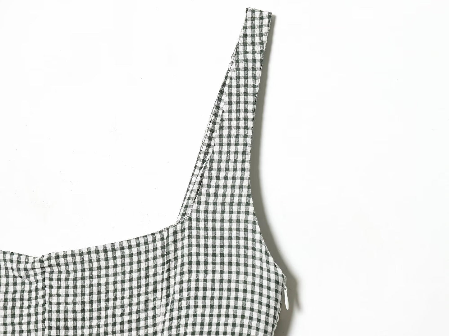 Women's sleeveless plaid MIDI dress