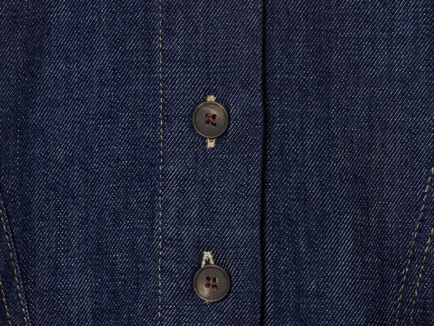2026 Women's loose long sleeved denim shirt
