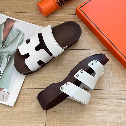 2026 ladies new fashion rivet hook and loop platform slippers have a shoe box