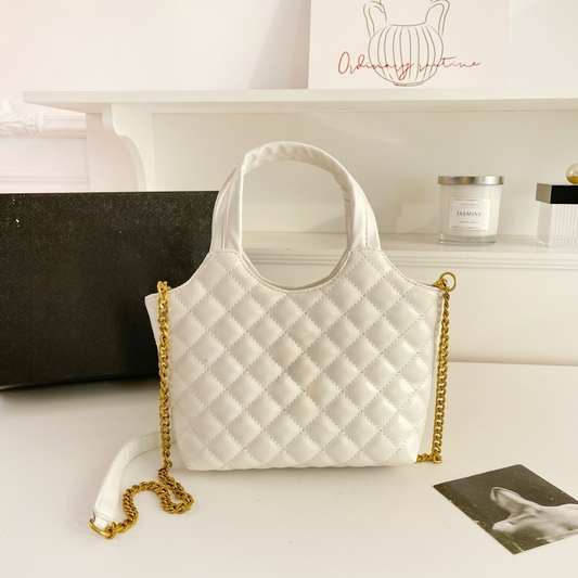 Women's New Temperament Joker Metal Chain Rhombic Cross-body Bag Handbag