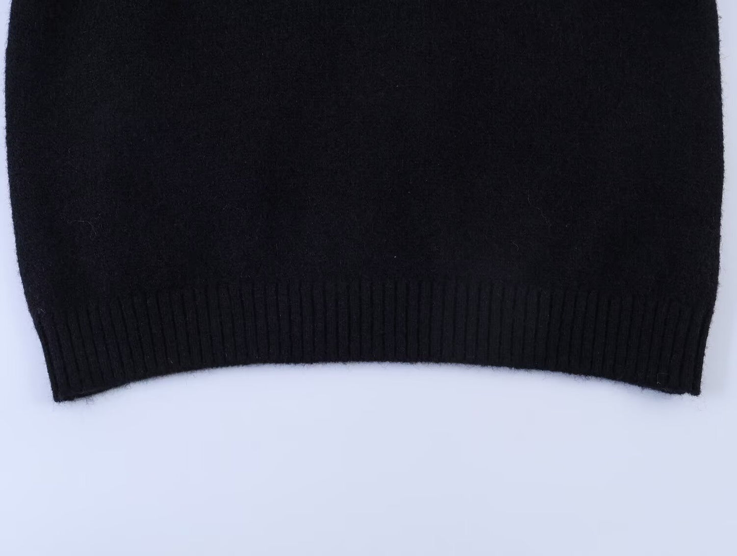 Women's Artificial Pearl Short Sleeve Knitted Shirt